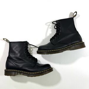 Dr Martens 1460 Smooth Leather Boots Black
